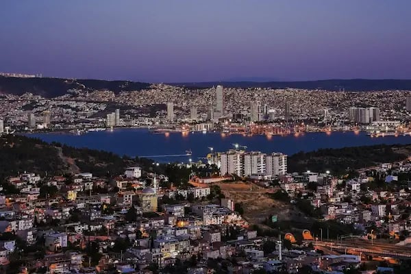 T.C. Bayraklı Belediyesi - Resim 6