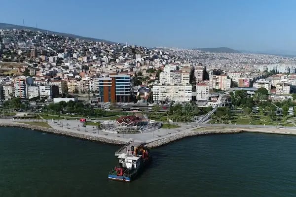 T.C. Bayraklı Belediyesi - Resim 9