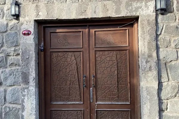 Tarihi Ortamahalle Konakları - Resim 8