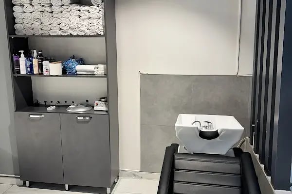 Men's Fashion Erkek Kuaförü - Resim 8