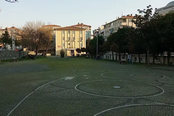 Ömer İnci Parkı - Resim 3