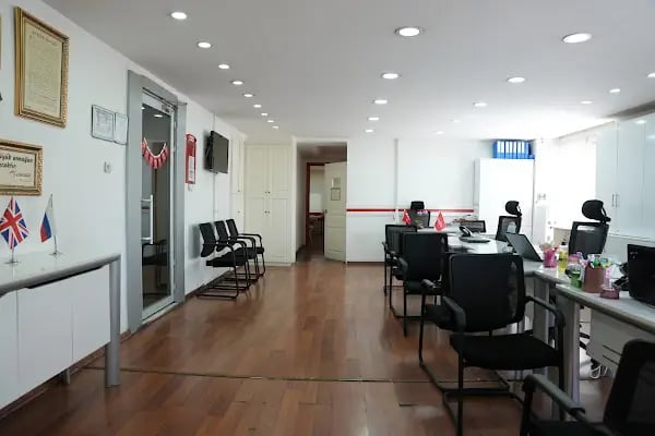 Just English Dil Okulları Mecidiyeköy - Resim 1