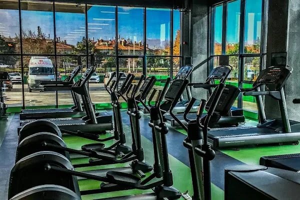 Runup Spor Merkezi - Resim 2