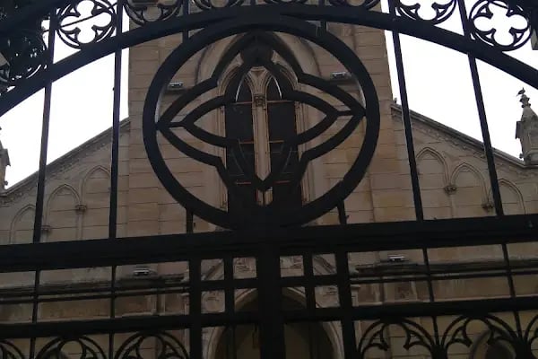 St. Helen Katolik Kilisesi - Resim 8