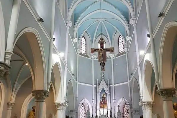 St. Helen Katolik Kilisesi - Resim 5