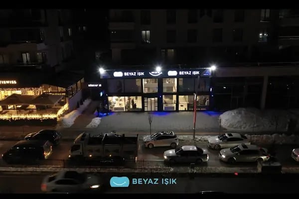 Beyaz Işık Ağız ve Diş Sağlığı Merkezi - Resim 14