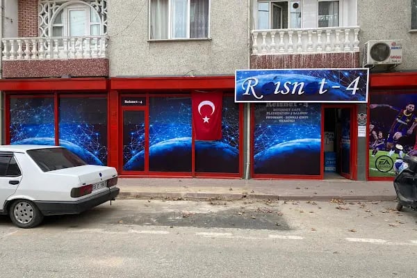 Reis net 4 internet cafe playstation - Resim 2