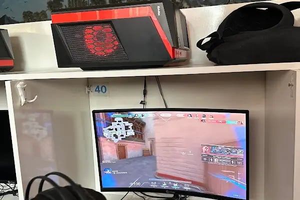 Reis net 4 internet cafe playstation - Resim 8