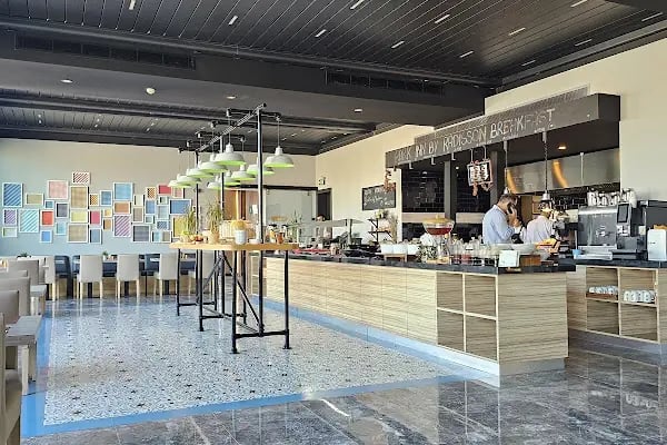 Park Inn by Radisson Izmir - Resim 3