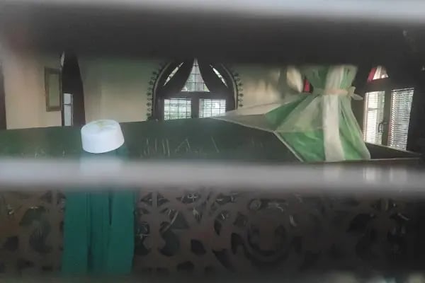 Arnavutköy Abbas efendi hazretleri türbesi - Resim 17