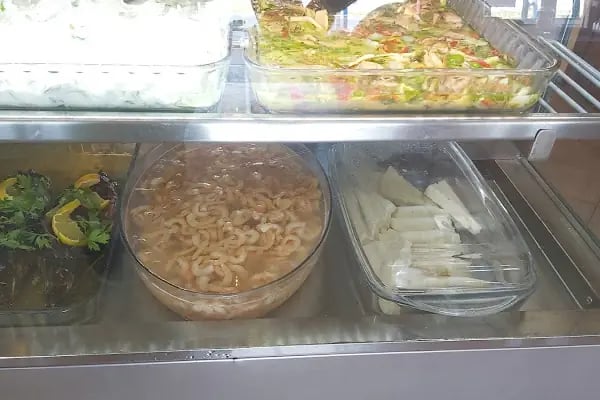 Defne Yaprağı Restaurant - Burgazada - Resim 20