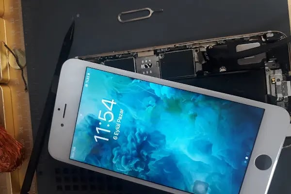 Acil Servis Bilgisayar Hastanesi - Iphone Servisi, Telefon Servisi, Tablet Servisi. - Resim 9