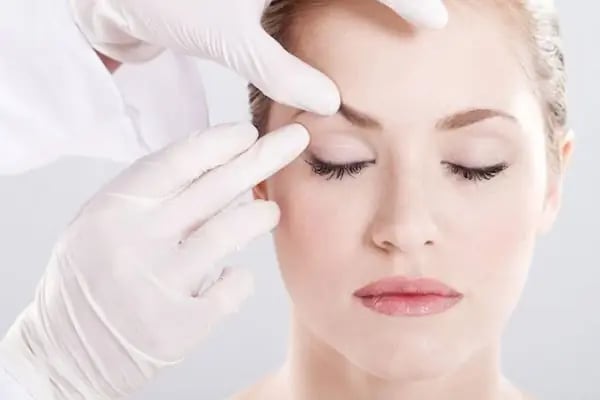 Op.Dr.Onur Serin Estetik, Plastik Cerrahi Uzmanı - Resim 12