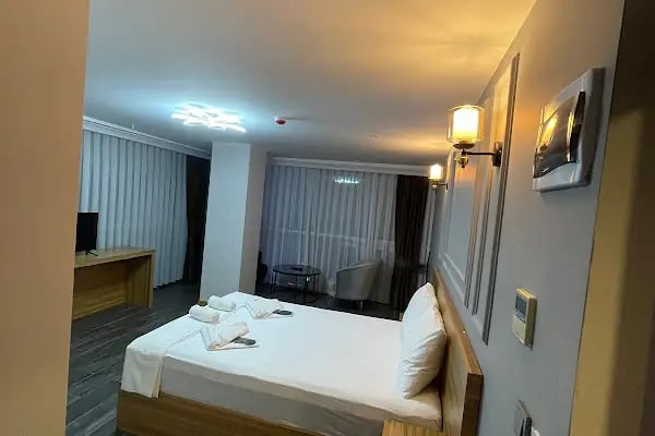 Waves Hotel - Resim 12