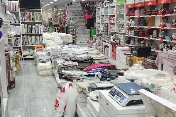 Üç Kardeşler Avm - Resim 6