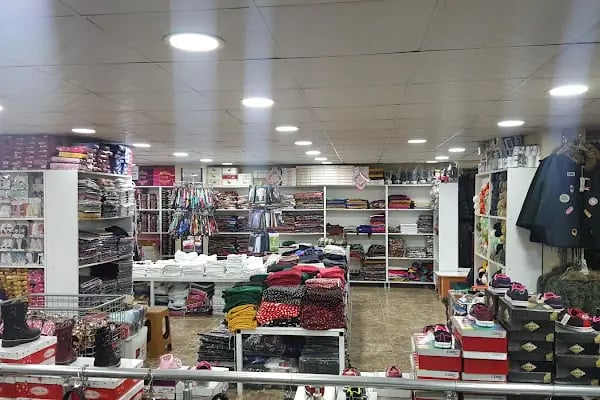 Üç Kardeşler Avm - Resim 3
