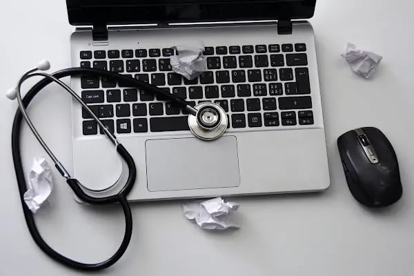 Gaziantep İcomputer Bilgisayar ve Laptop Tamiri Projeksiyon Cihazı Tamiri Servisi 40 Yıllık Tecrübe - Resim 12
