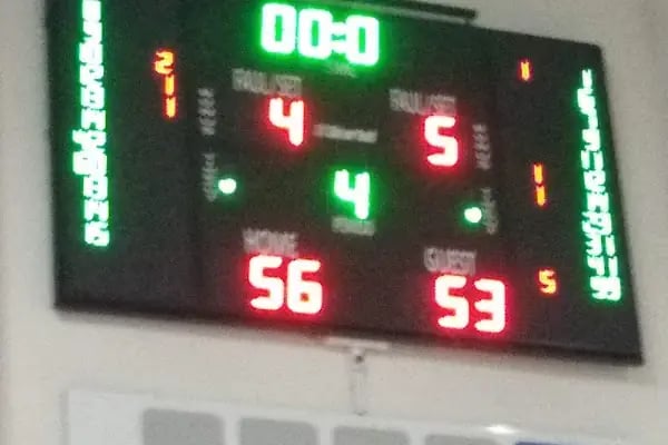 Çayırova Kapalı Spor Salonu - Resim 7