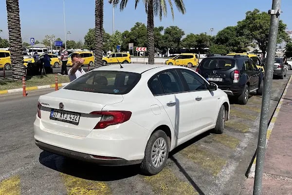 Right Rent A Car - Resim 4