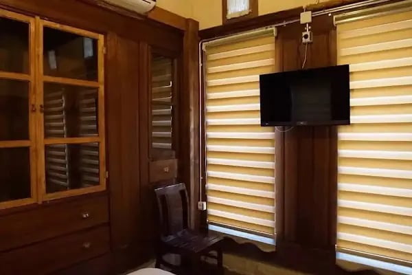 Efebey konağı - Resim 14