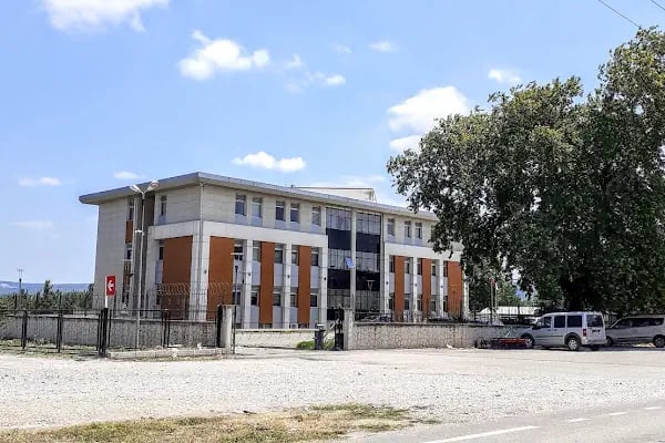 Mustafakemalpaşa Adliyesi - Resim 10
