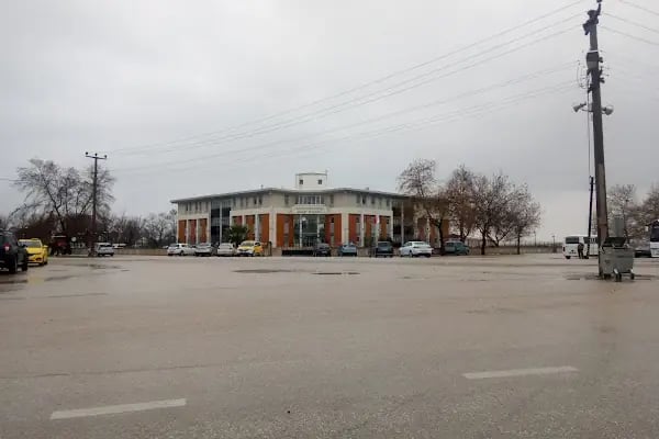 Mustafakemalpaşa Adliyesi - Resim 11