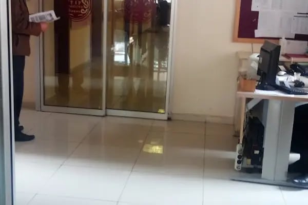 Ankara Üniversitesi Tıp Fakültesi Göğüs Hastalıkları Hastanesi - Resim 12