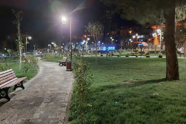 sabri uğur parkı ve millet kıraathanesi - Resim 20
