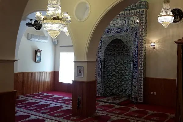Cuma Cami - Resim 14