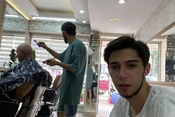 Coiffeur - Resim 16
