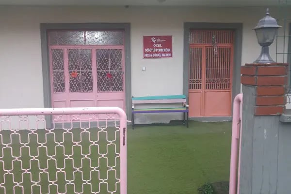 Özel Söğütlü Pembeköşk Kreş Ve Gündüz Bakım Evi - Resim 2