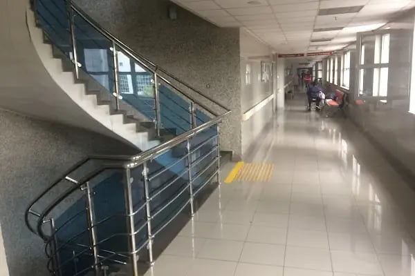 Bursa Yüksek İhtisas Eğitim Ve Araştırma Hastanesi Kadın Doğum Ve Çocuk Hastalıkları Ek Hizmet Binası - Resim 19