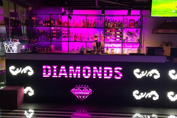 Diamonds Shisha-Lounge-Bar - Resim 2