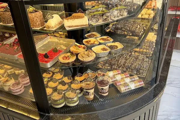 Zorlu Patisserie - Resim 6