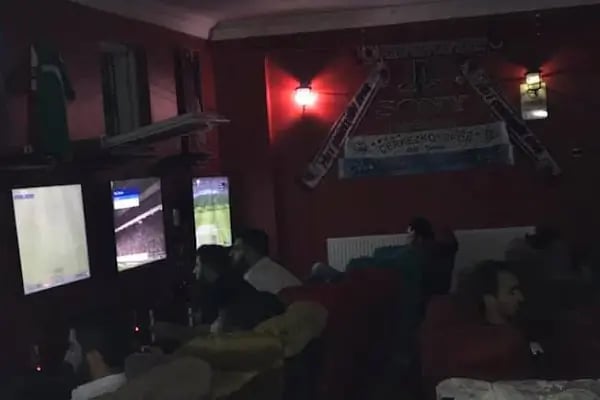 Deplasman oyun salonu playstation cafe - Resim 7