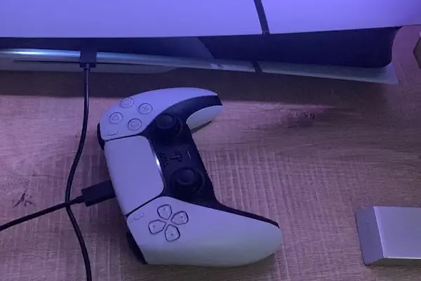 Deplasman oyun salonu playstation cafe - Resim 12