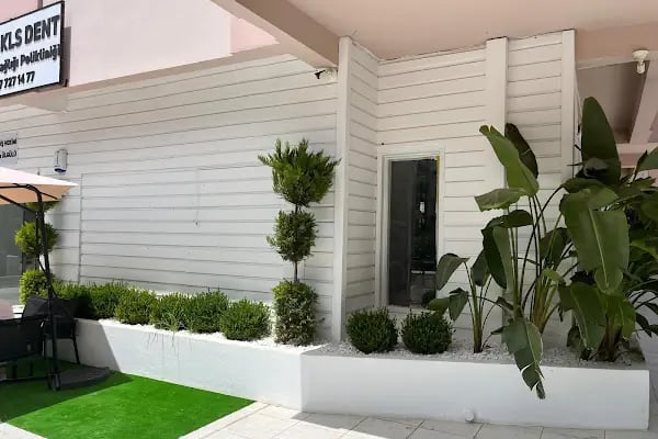 KLS DENT Ağız ve Diş Sağlığı Polikliniği - Resim 19