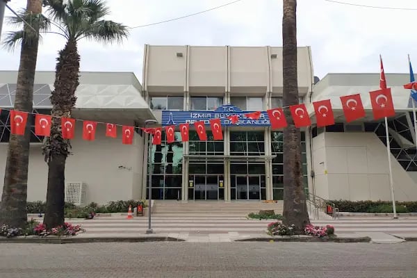 İzmir Büyükşehir Belediyesi - Resim 9