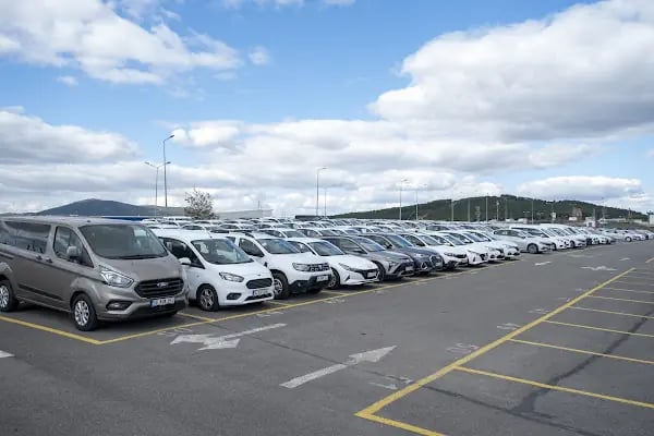 Contact Rent a Car - Sabiha Gökçen Havalimanı - Resim 3