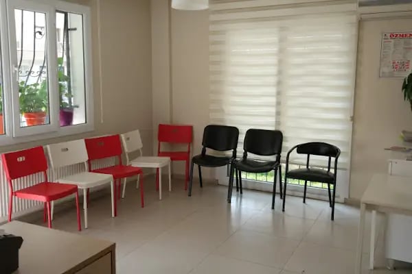 Şehzadeler 6 Nolu Aile Sağlığı Merkezi - Resim 2