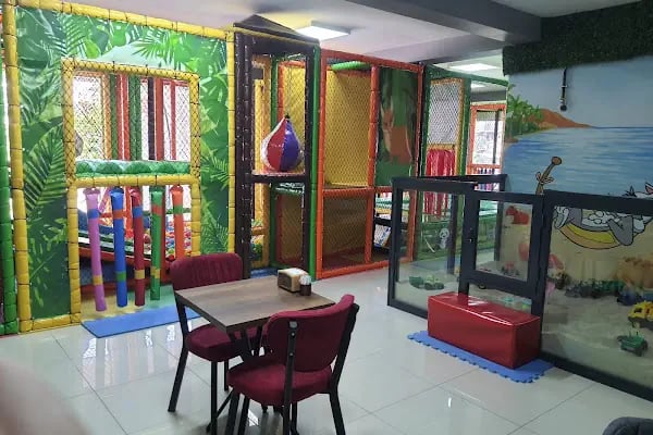 BETÜŞ KİDS CAFE Eğlence Merkezi/Çorlu Oyun Evi - Resim 6
