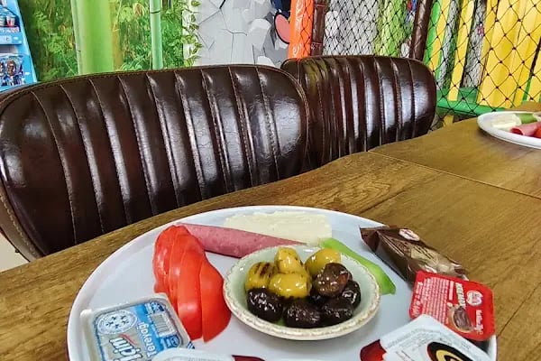 BETÜŞ KİDS CAFE Eğlence Merkezi/Çorlu Oyun Evi - Resim 9
