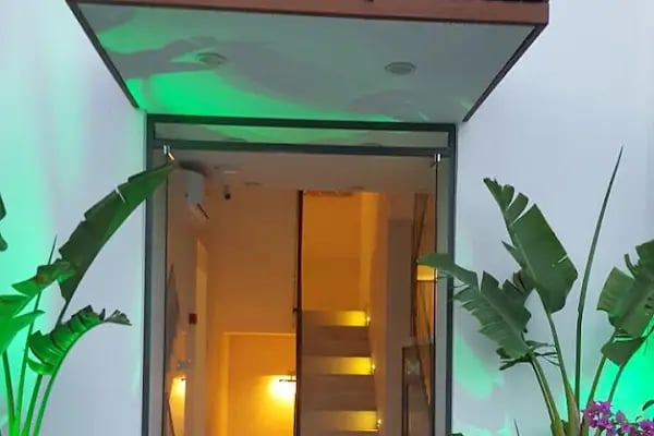 ENG GROUP CENTER POINT HOTEL - Resim 8