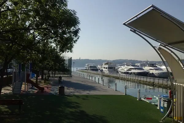 İSTMARİN İstinye Tekne Park - Resim 14