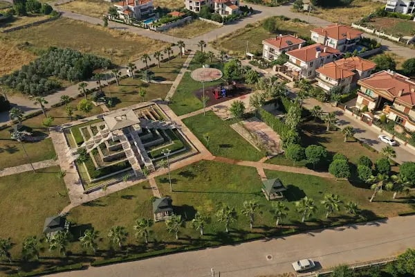Yeniköy Evleri Sitesi - Resim 2