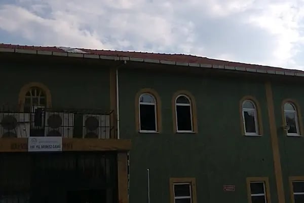 100. Yıl Merkez Camii - Resim 18