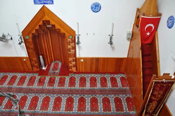 Merkez Yeniköy Cami - Resim 2