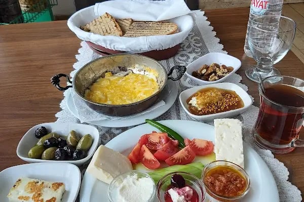 Ege Sevilen Otel - Resim 6