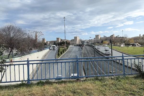 Topkapı T4 Tramvay - Resim 2