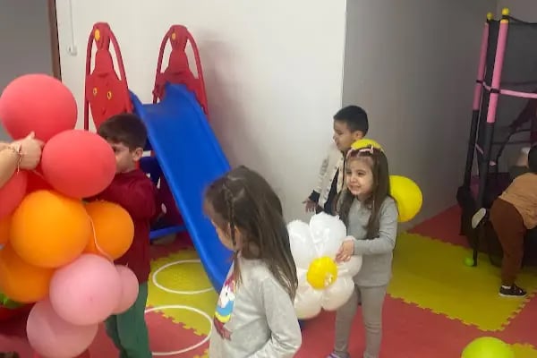 ALİAĞA MİNİK KALPLER ANAOKULU - Resim 12